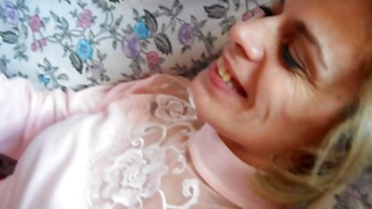 مکنزی خزه آزادی سکس در سوپر مارکت خود را در چهره او